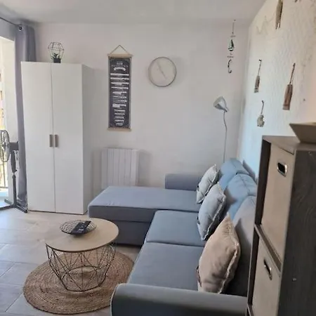 Appartement T2 Avec Charme. Fleury  Exterior photo